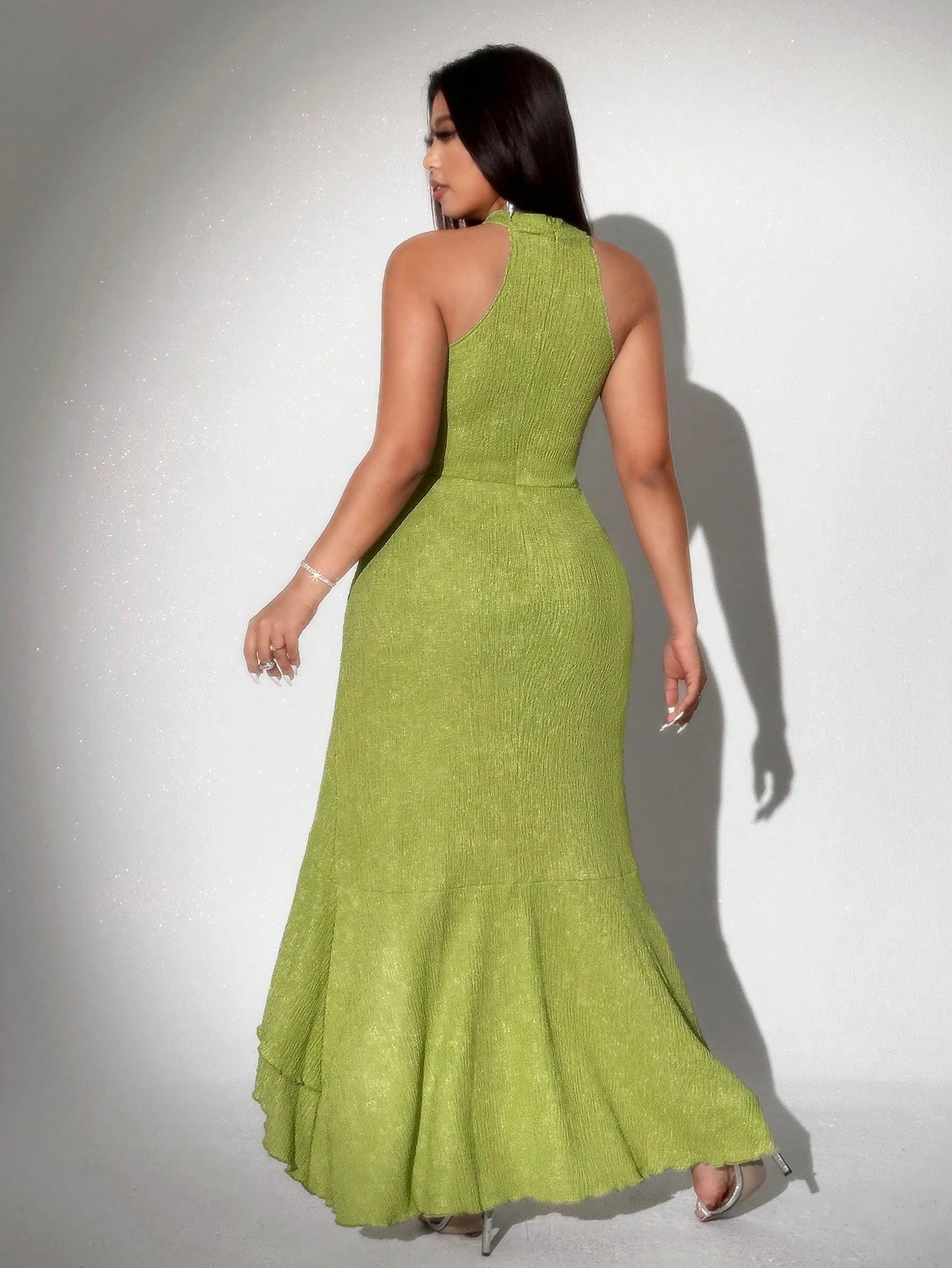 Robe Longue Ajustée — Sans Manches, Fente Latérale, Longueur Cheville