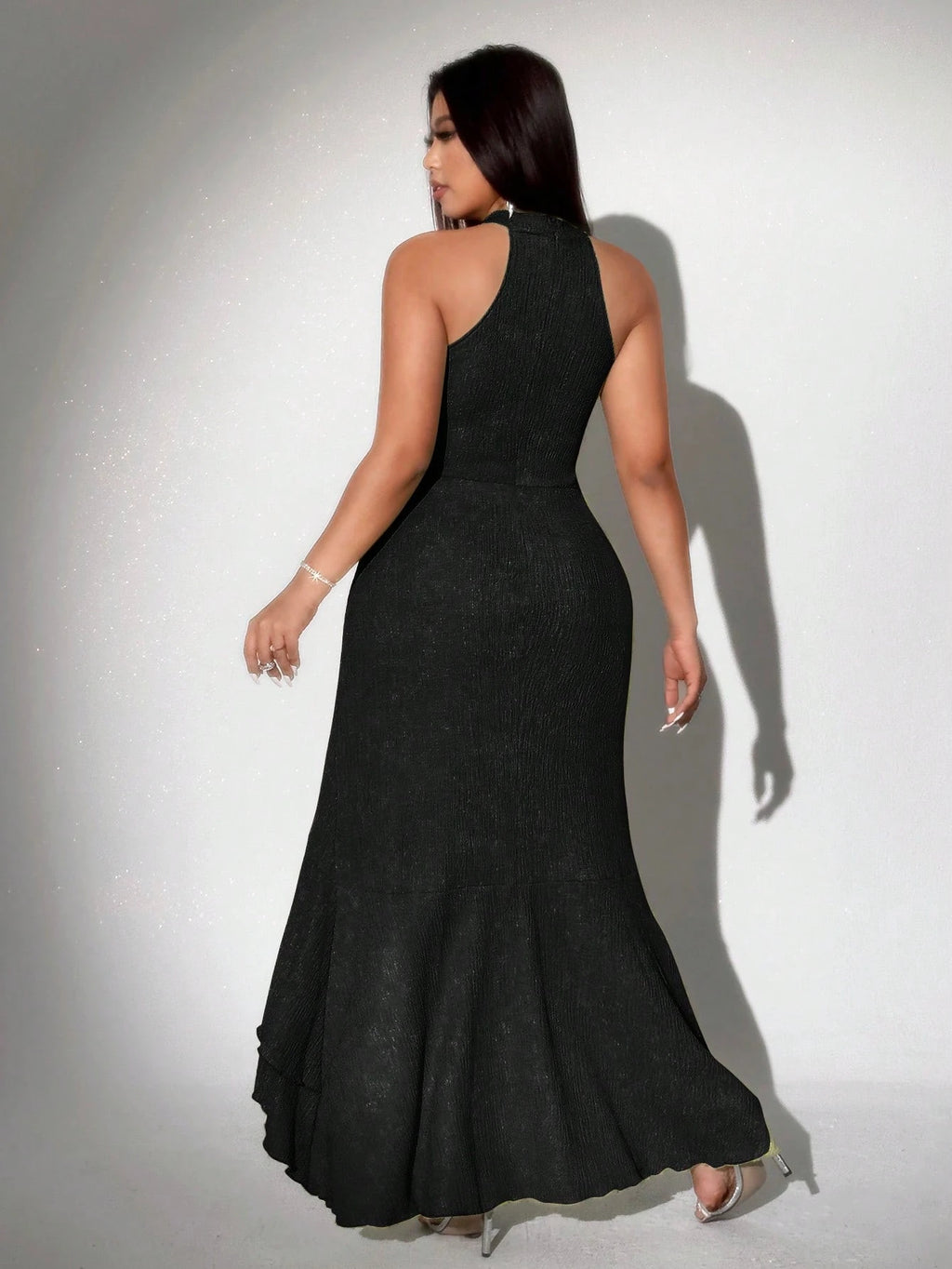 Robe Longue Ajustée — Sans Manches, Fente Latérale, Longueur Cheville