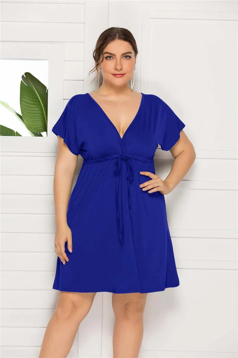 Mini Robe Col en V — Manches Courtes & Taille Empire