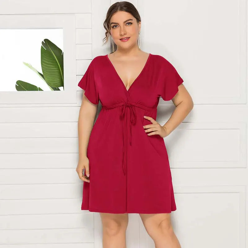 Mini Robe Col en V — Manches Courtes & Taille Empire