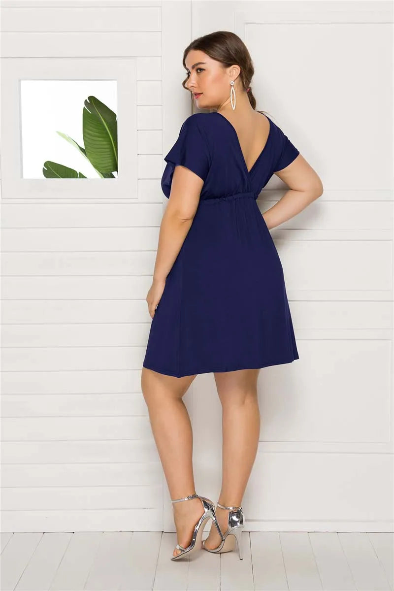 Mini Robe Col en V — Manches Courtes & Taille Empire