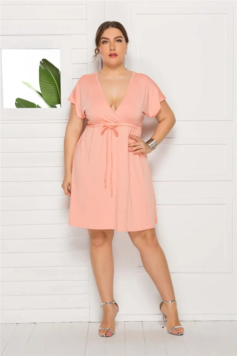 Mini Robe Col en V — Manches Courtes & Taille Empire