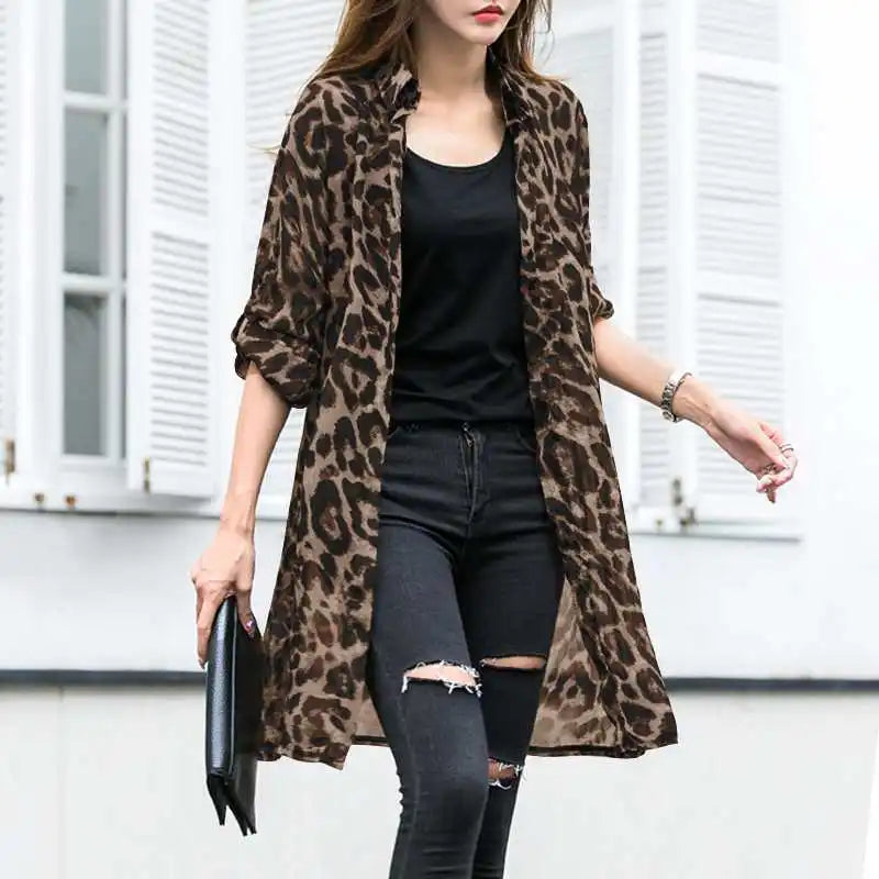 Kimono Blouse Léopard — Mousseline, Manches Longues & Col en V