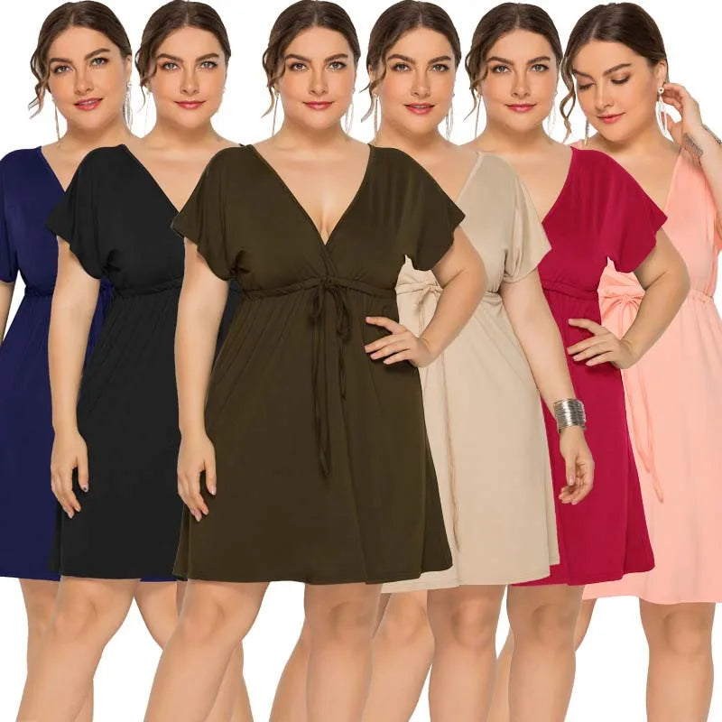 Mini Robe Col en V — Manches Courtes & Taille Empire