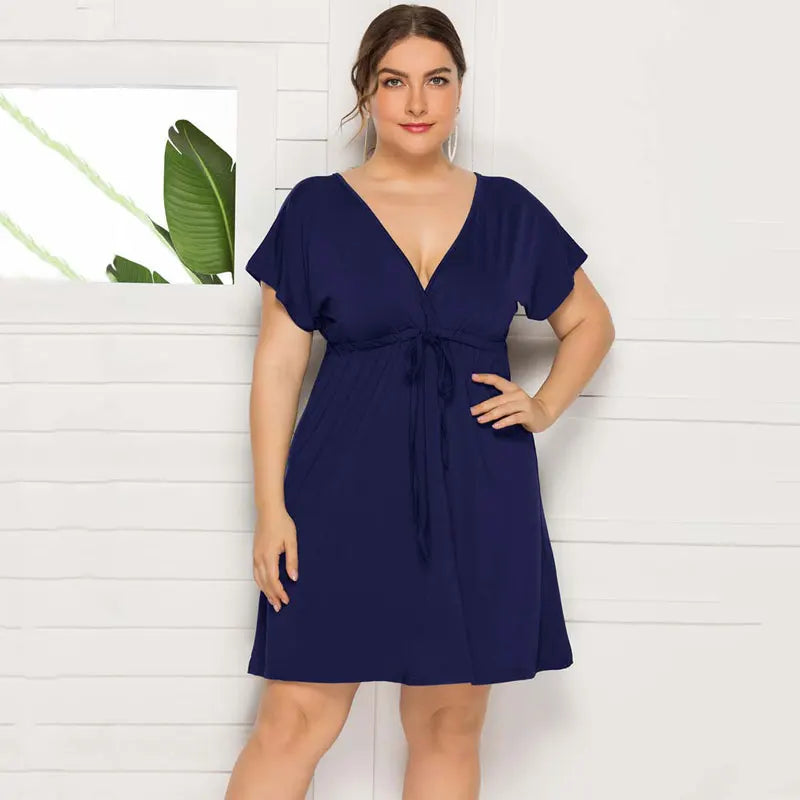 Mini Robe Col en V — Manches Courtes & Taille Empire