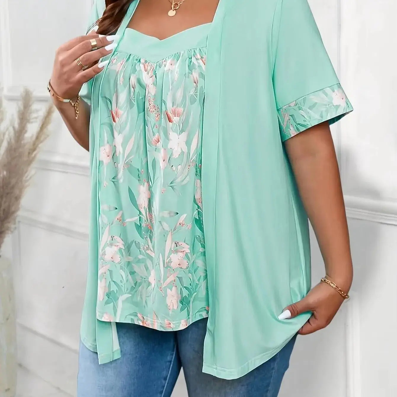 Top Floral 2 en 1 — Col Cou Fendu & Manches Mi-Longues