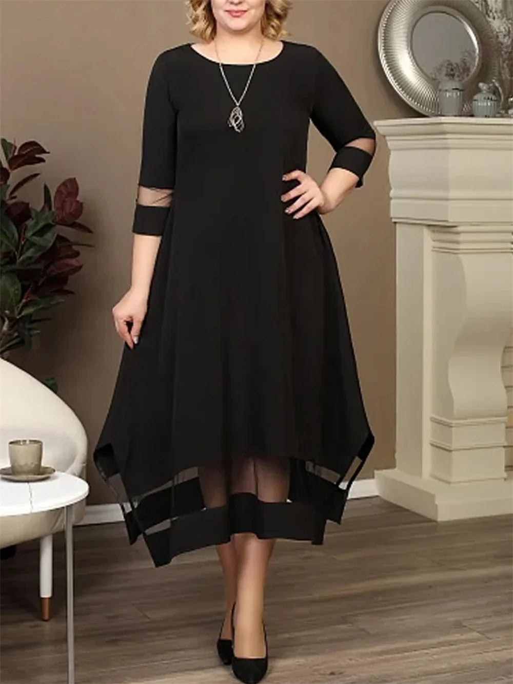 Robe Longue Noire en Maille — Col Rond & Manches Trois-Quarts