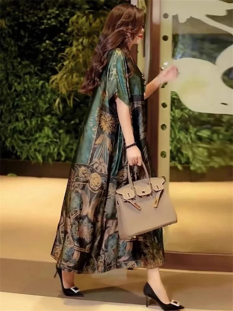 Robe Longue Rétro — Col en V, Imprimé Floral & Poche