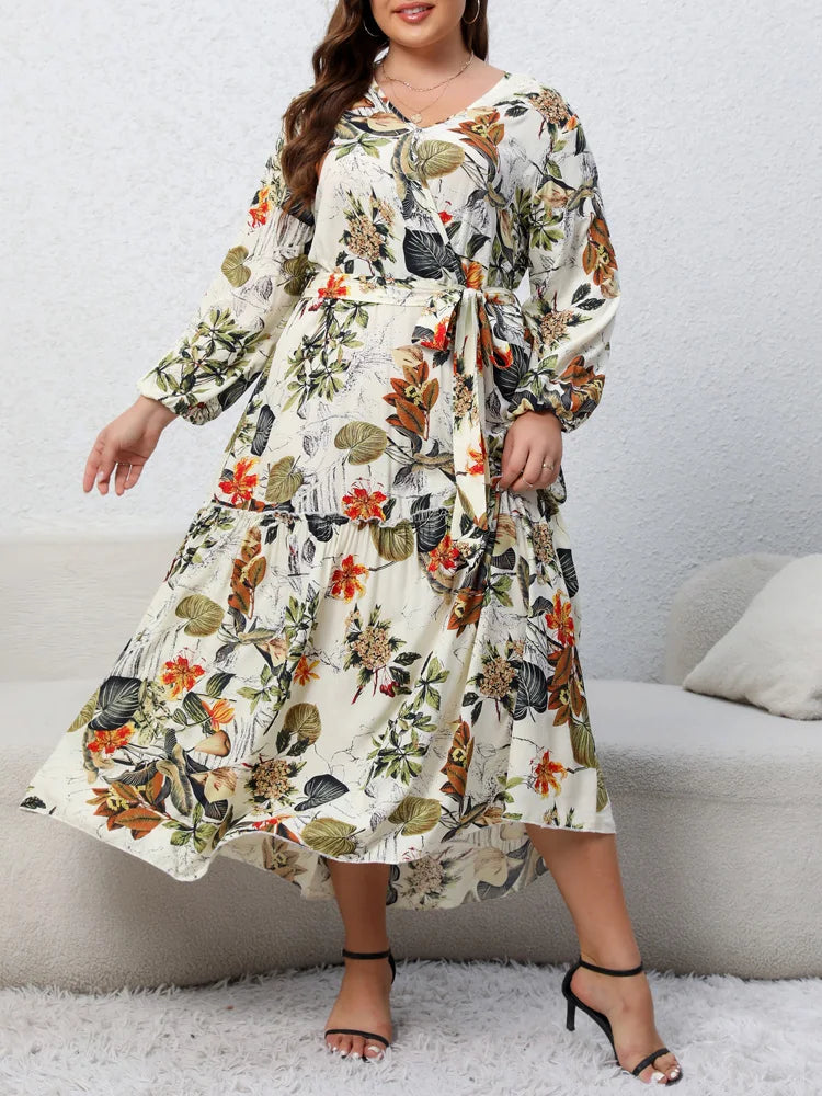 Robe Longue Florale Abricot – Ceinturée, Col V & Manches Longues