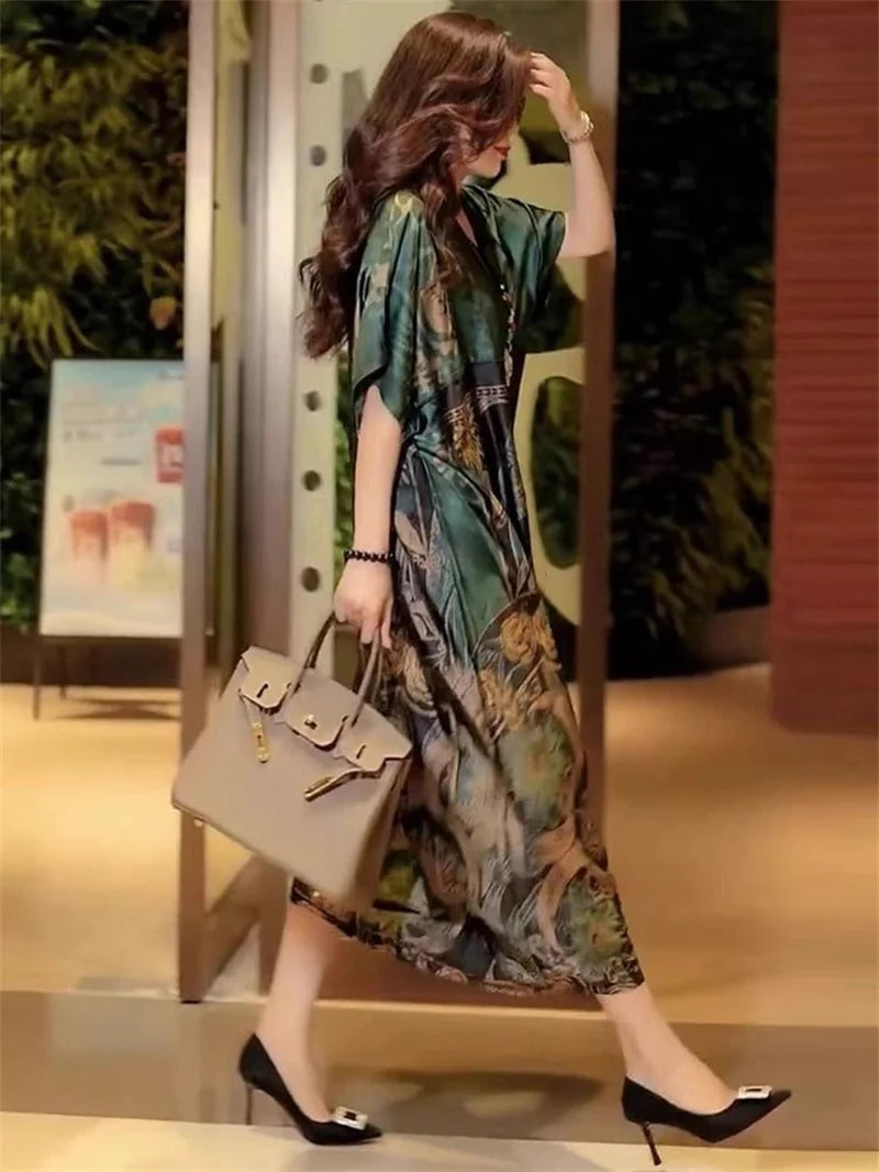 Robe Longue Rétro — Col en V, Imprimé Floral & Poche