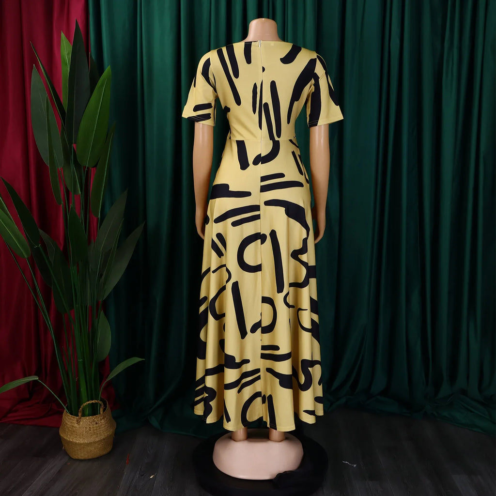 Robe Longue Imprimée avec Ceinture — Col Rond, Manches Courtes, Longueur Cheville
