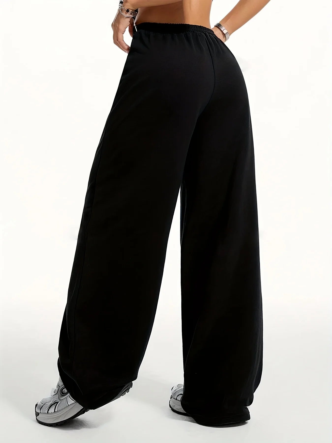 Pantalon Jogging Jambes Larges — Cordon de Serrage, Appliques, Style Streetwear