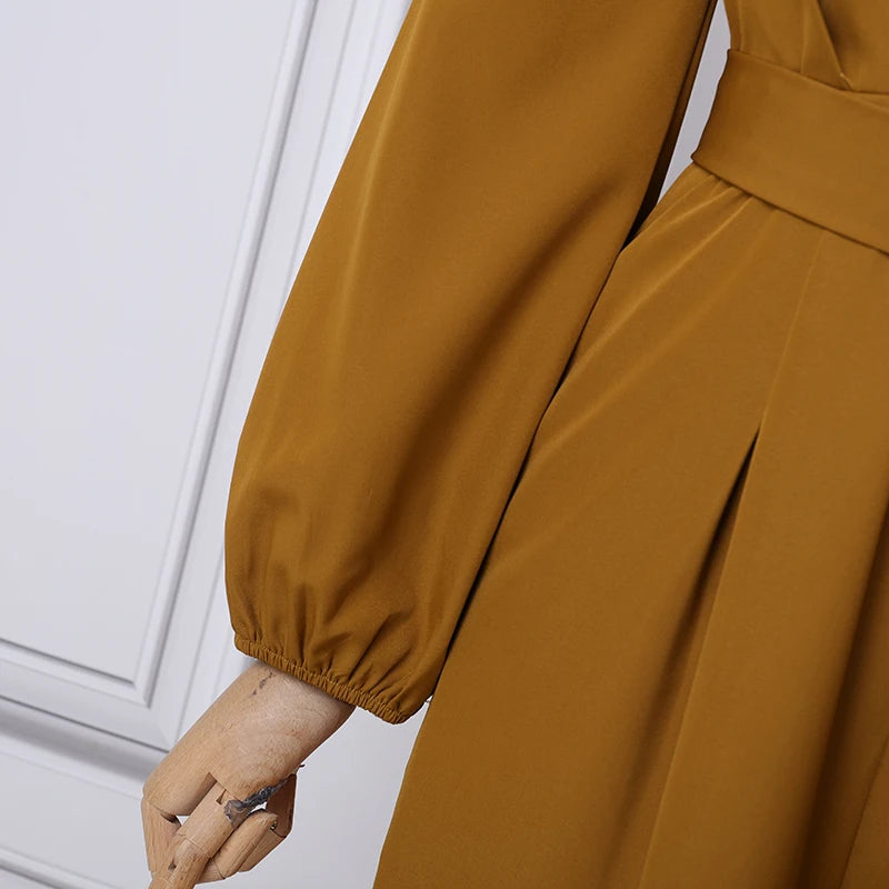 Combinaison Manches Longues Plissées — Col Revers, Ceinture, Pantalon Cheville