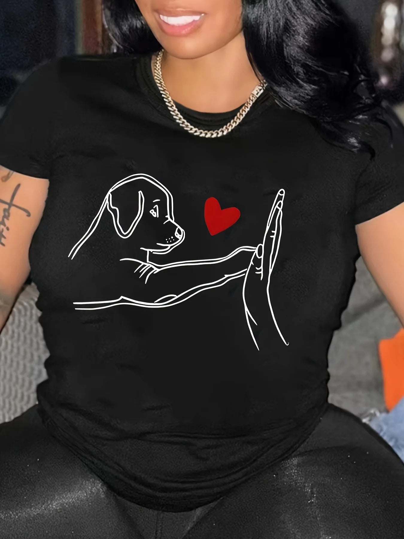 T-Shirt Imprimé Chien — Manches Courtes, Coupe Décontractée