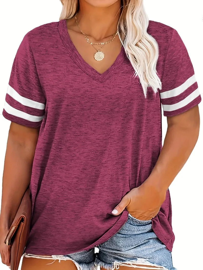 T-shirt Col V Tricoté – Coupe Ample & Bandes Contrastantes