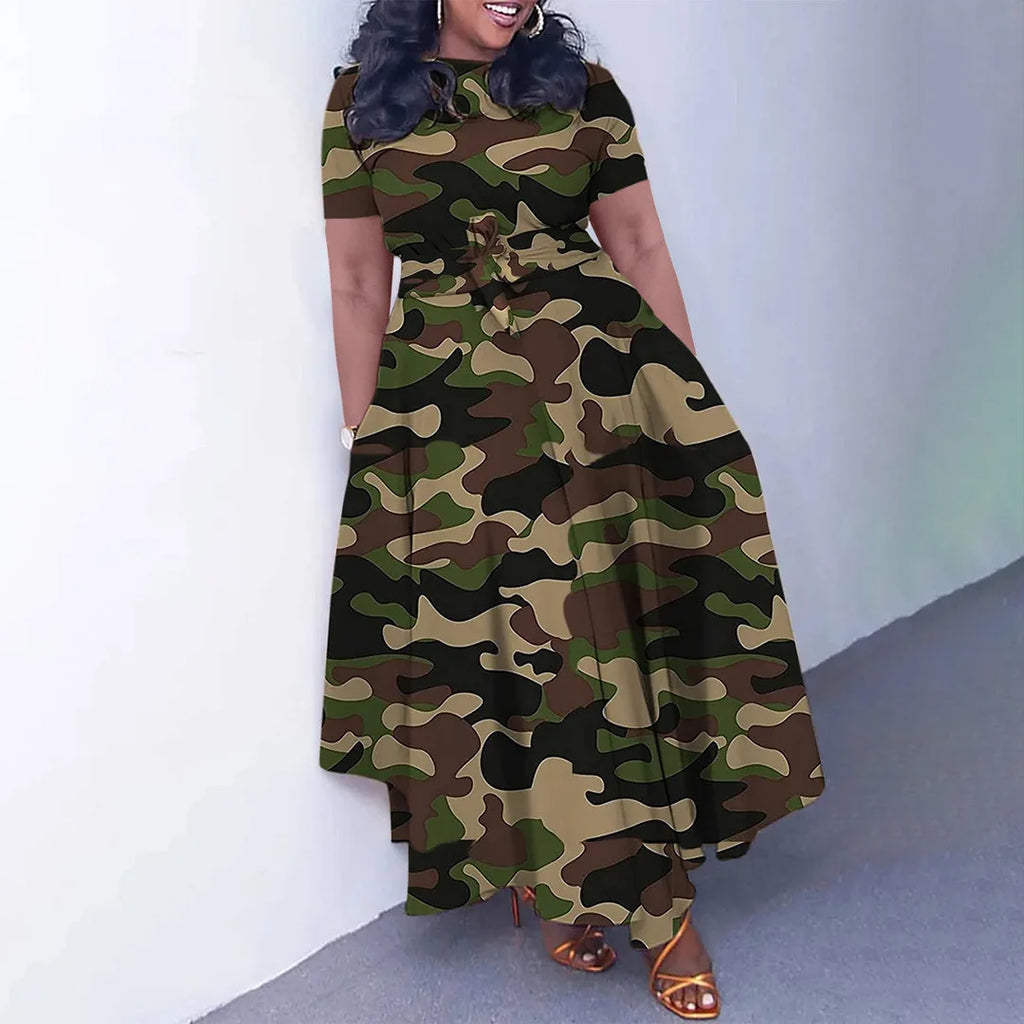 Robe Longue Imprimée avec Ceinture — Col Rond, Manches Courtes, Longueur Cheville