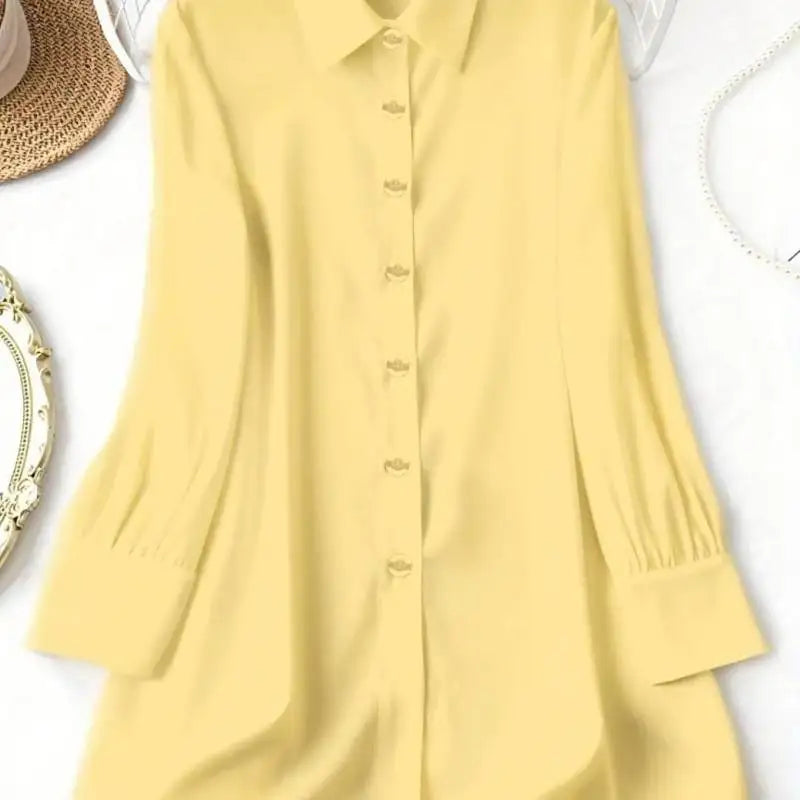 Chemise Satinée Façon Soie — Revers, Ouverture Totale, Coupe Lâche